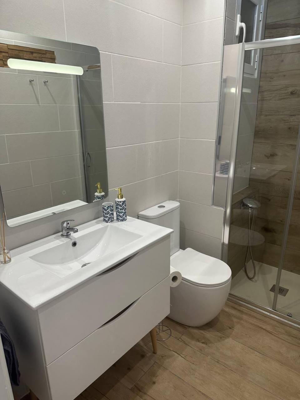 Seashell Apartment In Кулера Екстериор снимка